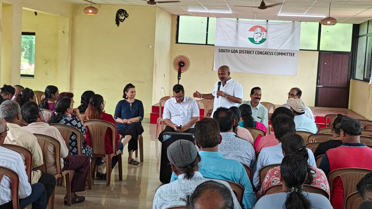 Yurialemao9's tweet photo. Our Coordinators of Cuncolim Municipal Area Booths are all geared up to ensure maximum voting for @INCIndia nominated @_INDIAAlliance Candidate @ViriatoFern. https://t.co/Kiaifr6RhV