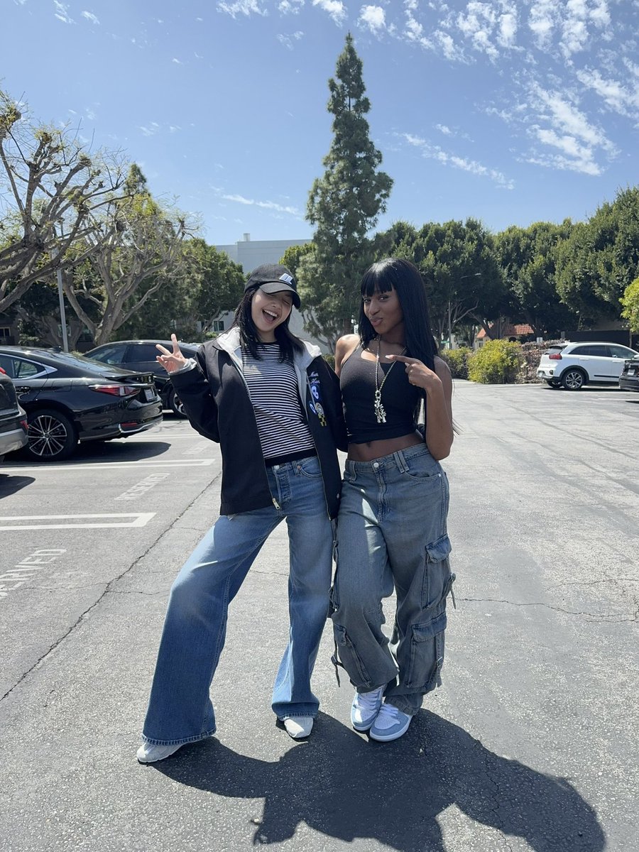 #LISA of BLACKPINK with @Normani in new photo.