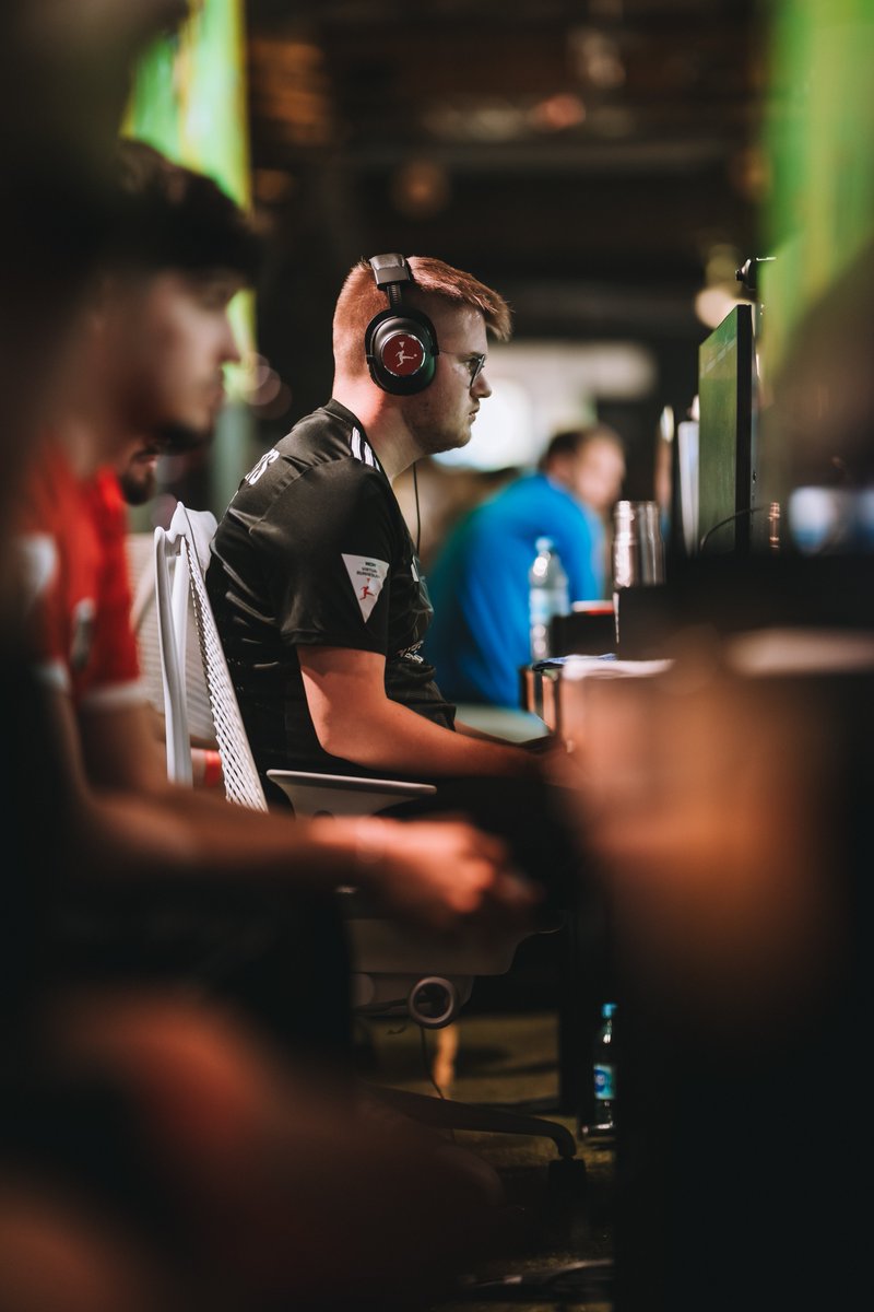 1. FC Nürnberg eSports tweet media