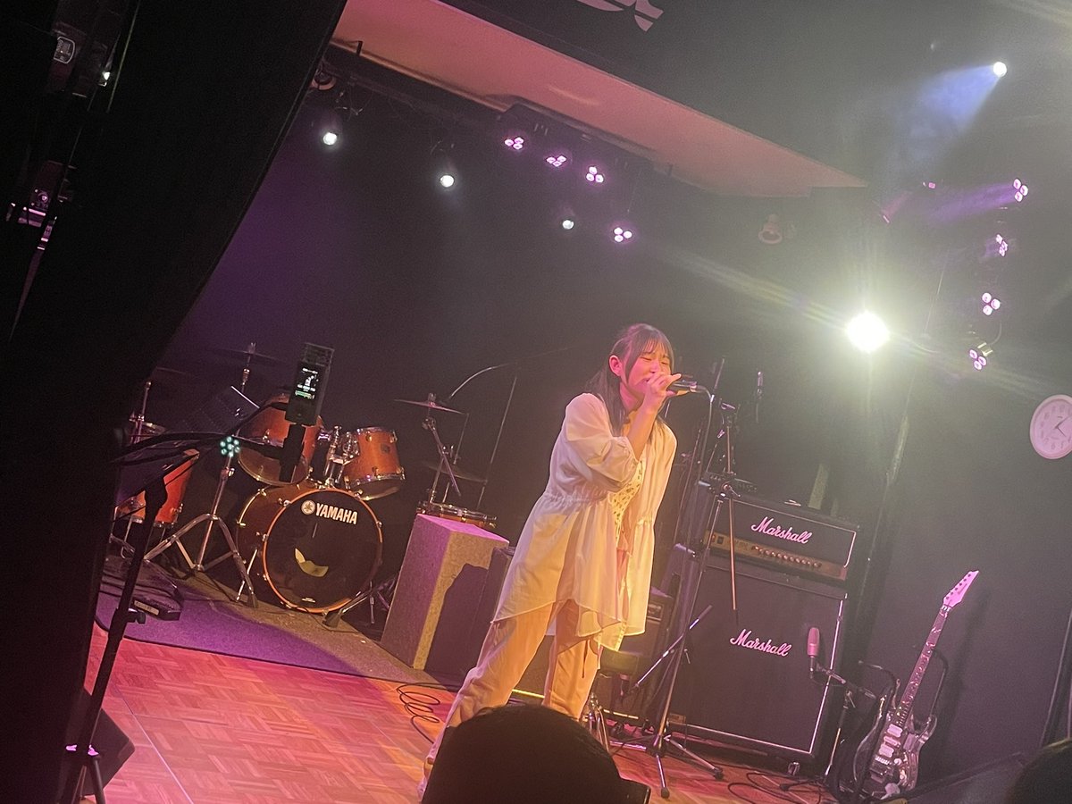 INBrecord's tweet image. 冬に引き続き今回もほなみちゃんは素晴らしいパフォーマンスです❣️世界は恋に落ちていると死ぬこと以外かすり傷を歌ってくれました✨️10代のパワーが炸裂してます🤲💕✨️