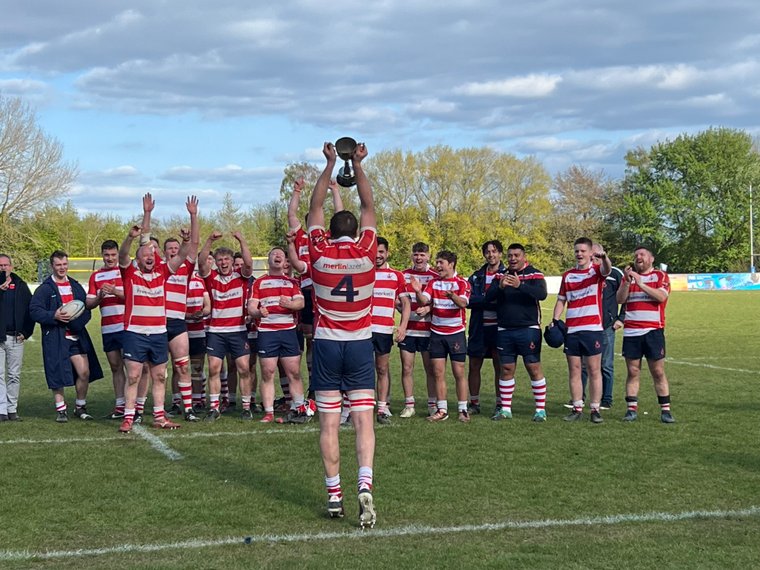 Sussex RFU Bob Rogers Cup Winners 2023-24 #crowsrugby #sussexrfu #rfu #crowborough #communityrugby
crowboroughrugby.com/news/cup-winne…