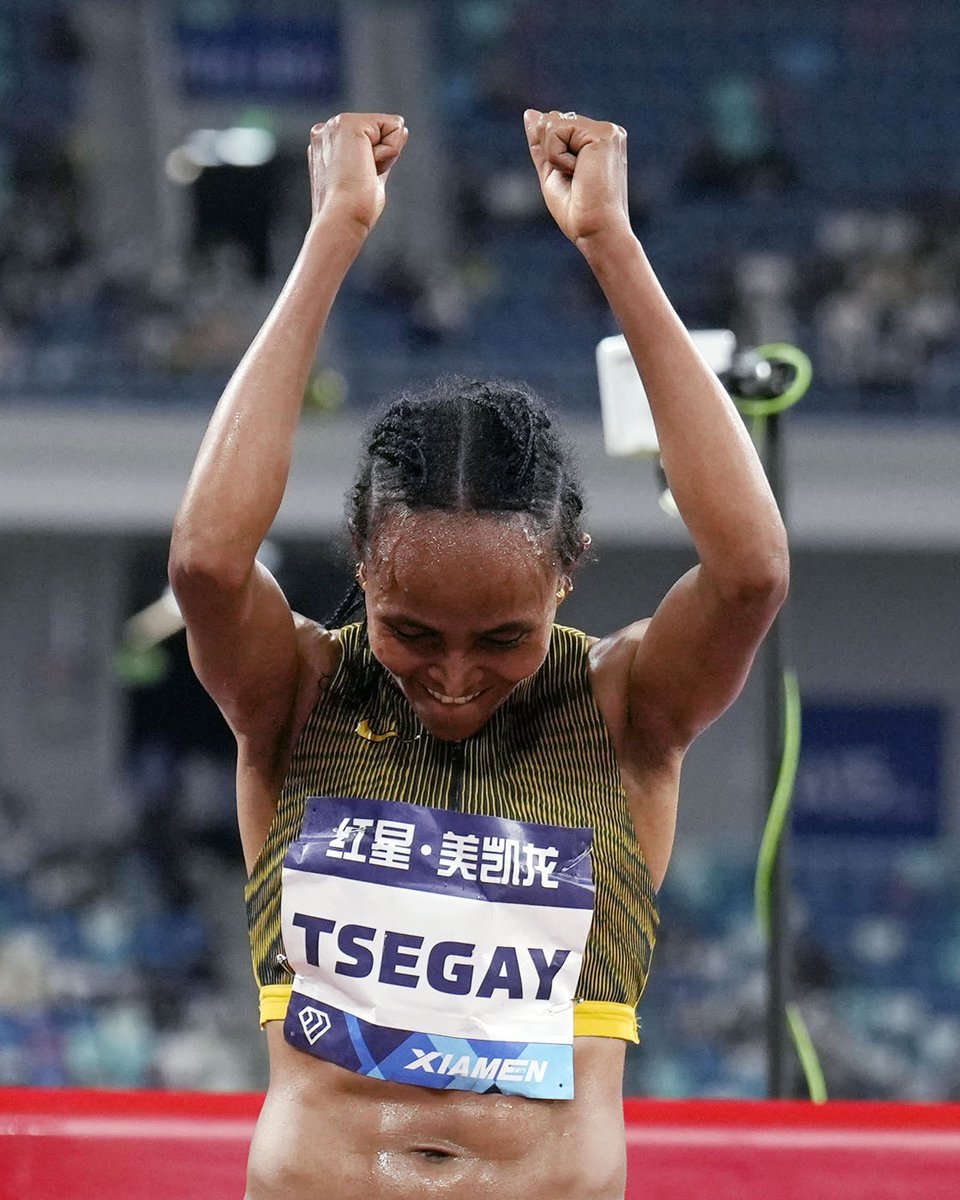 TaFphoto's tweet photo. Gudaf Tsegay posts 3rd fastest 1500m time in history at Xiamen Diamond League 3:50.30

Tsegay of Ethiopia sets a new World Lead

Read full article at https://t.co/oDYNapKOvi https://t.co/Y5EjW5h3Ay