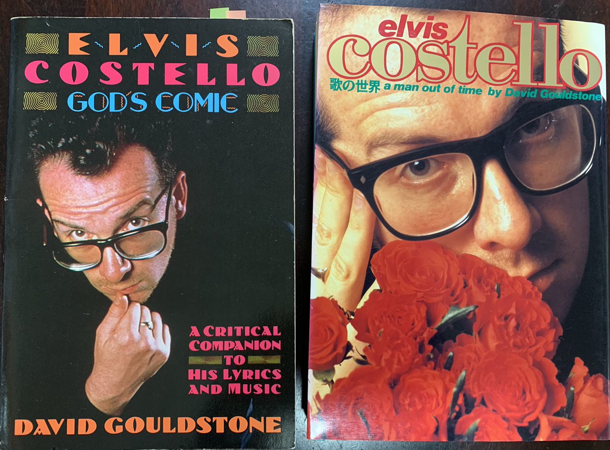 最近Elvis Costelloの歌の理解の助けにと読んでいたDavid Gouldstone「God's Comic」（積読だった）に翻訳「エルヴィス・コステロ 歌の世界」があることを知り、表紙に見覚えがあると思ったら、こちらも積読で所有していた（笑）。しかしこちらの原本タイトルは「A Man Out of Time」。米版と英版か？