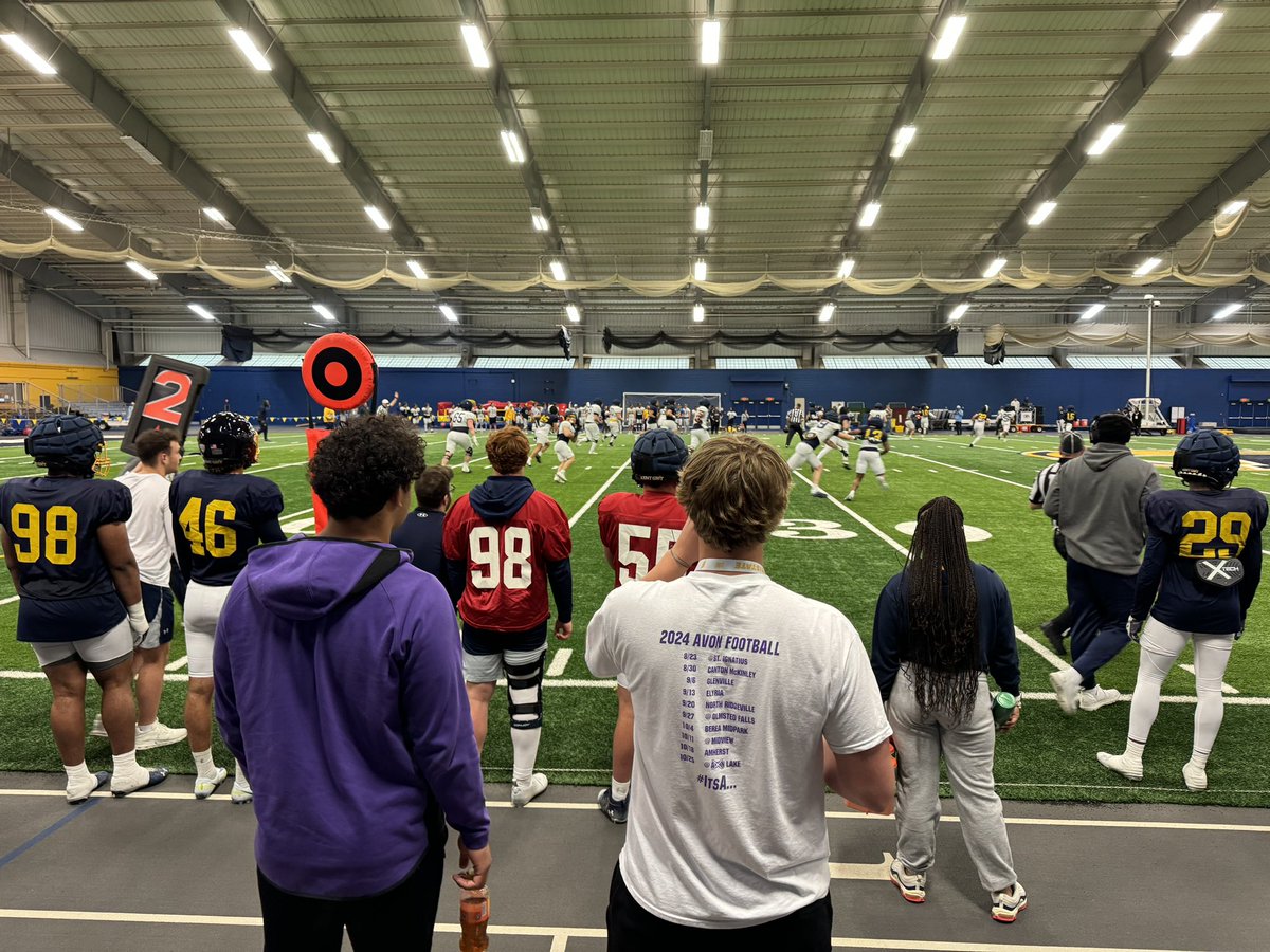 Had a great time at @KentStFootball with @Jeremiahk407 and @toniolo_sam. Thank you @coachmacarney and @coachtylance for having us. @coach_elderm