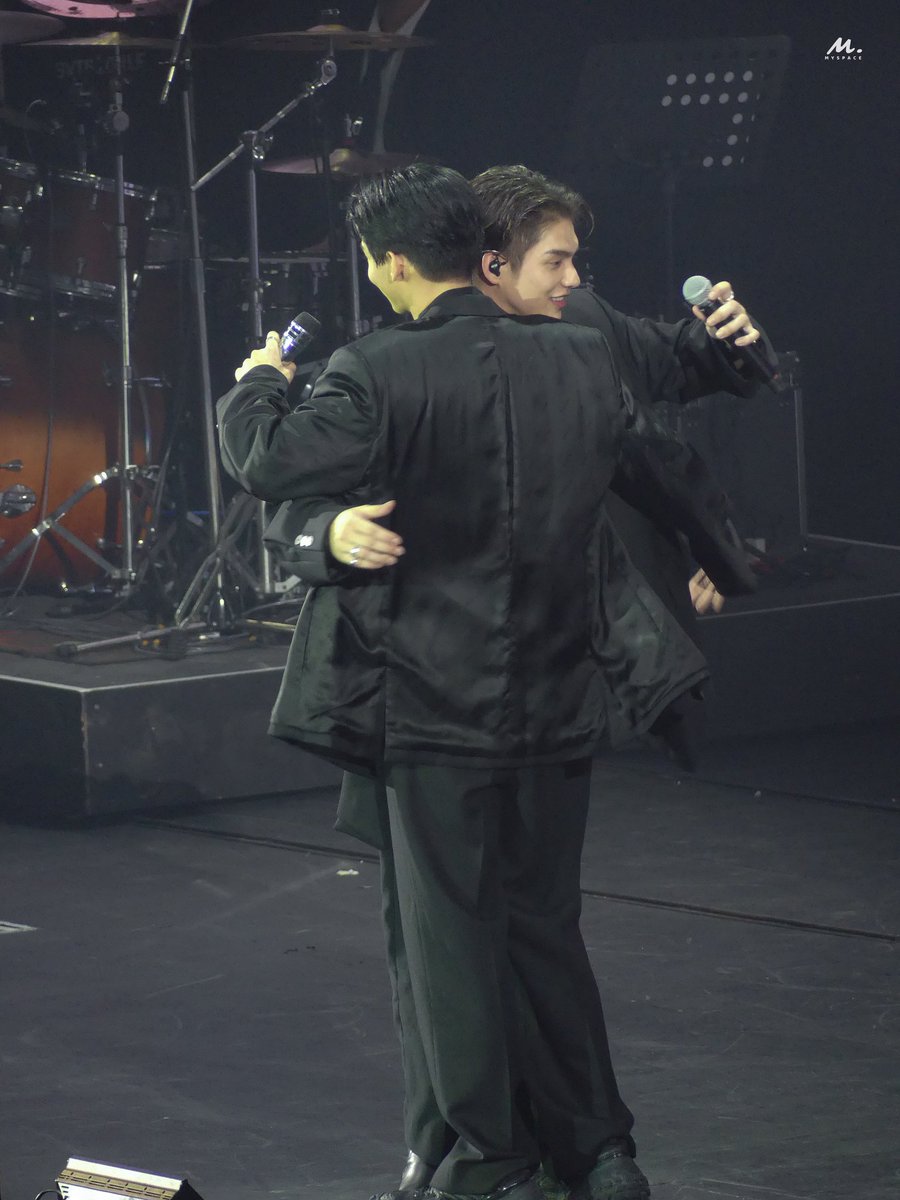 BRIGHTWINFILE's tweet image. 