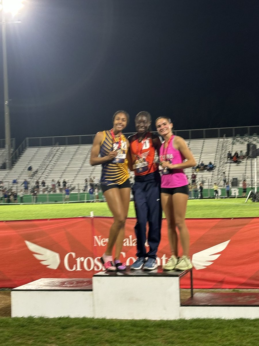 Coach Kelly tweet media