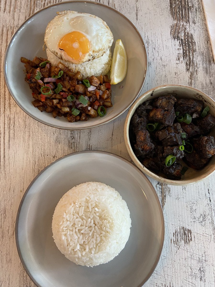 Sisig and dinuguan oh how I’ve missed u