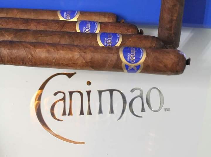 Canimao1's tweet photo. #www.canimaocigars.com#canimaobestbargaincigar2009#cigarsnobmagazine. https://t.co/cb6vZxh3Zy