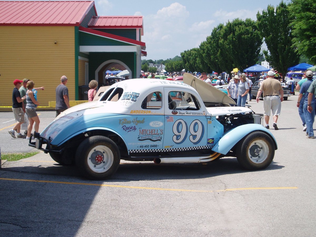 TWHURD's tweet photo. @6abcadamjoseph Aww! Adam! ❤️ Hug your Dad tight! Every chance you get! I never knew he was a vintage stock car racer like mine was! Will you ever get to take it for a spin?! https://t.co/wmQpqcGMxQ
