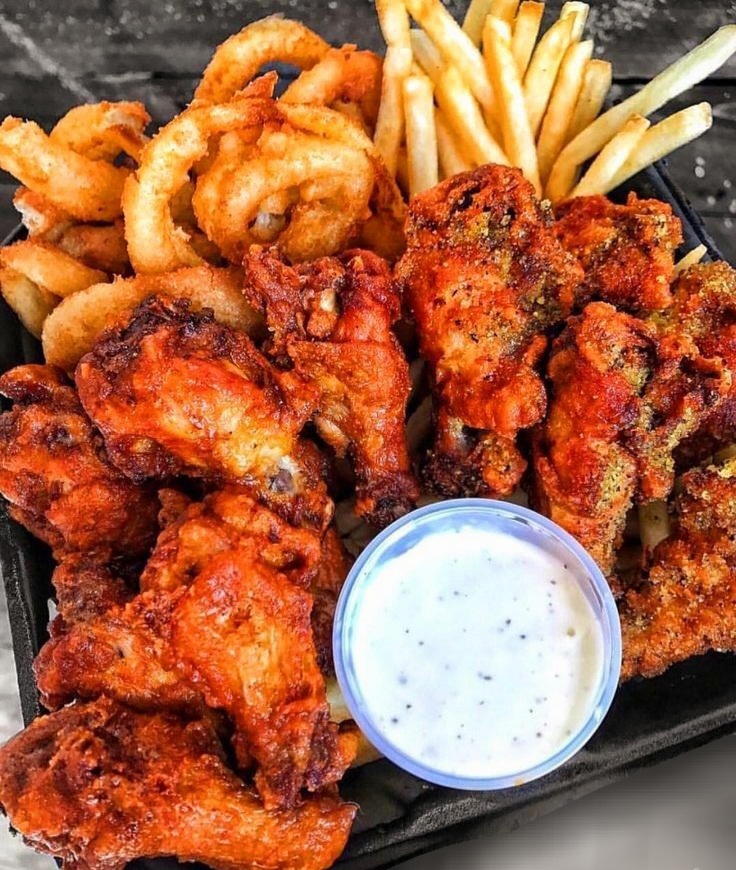 Chicken Wings 🍗 Onion Straws and Fries 🍟  homecookingvsfastfood.com 
#homecooking #food #recipes #foodpic #foodie #foodlover #cooking #hungry #goodfood #foodpoll #yummy #homecookingvsfastfood #food #fastfood #foodie #yum