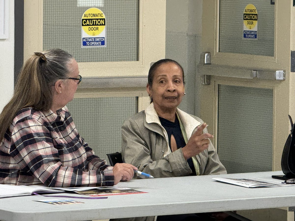 Ottawa-Vanier senior council! Had a great turnout on Friday with lots of folks from the Gloucester 50+ club and other community members. Proud moment seeing us all unite on seniors' programming and related issues! And what's even better? We hosted it at the Pat Clark Community