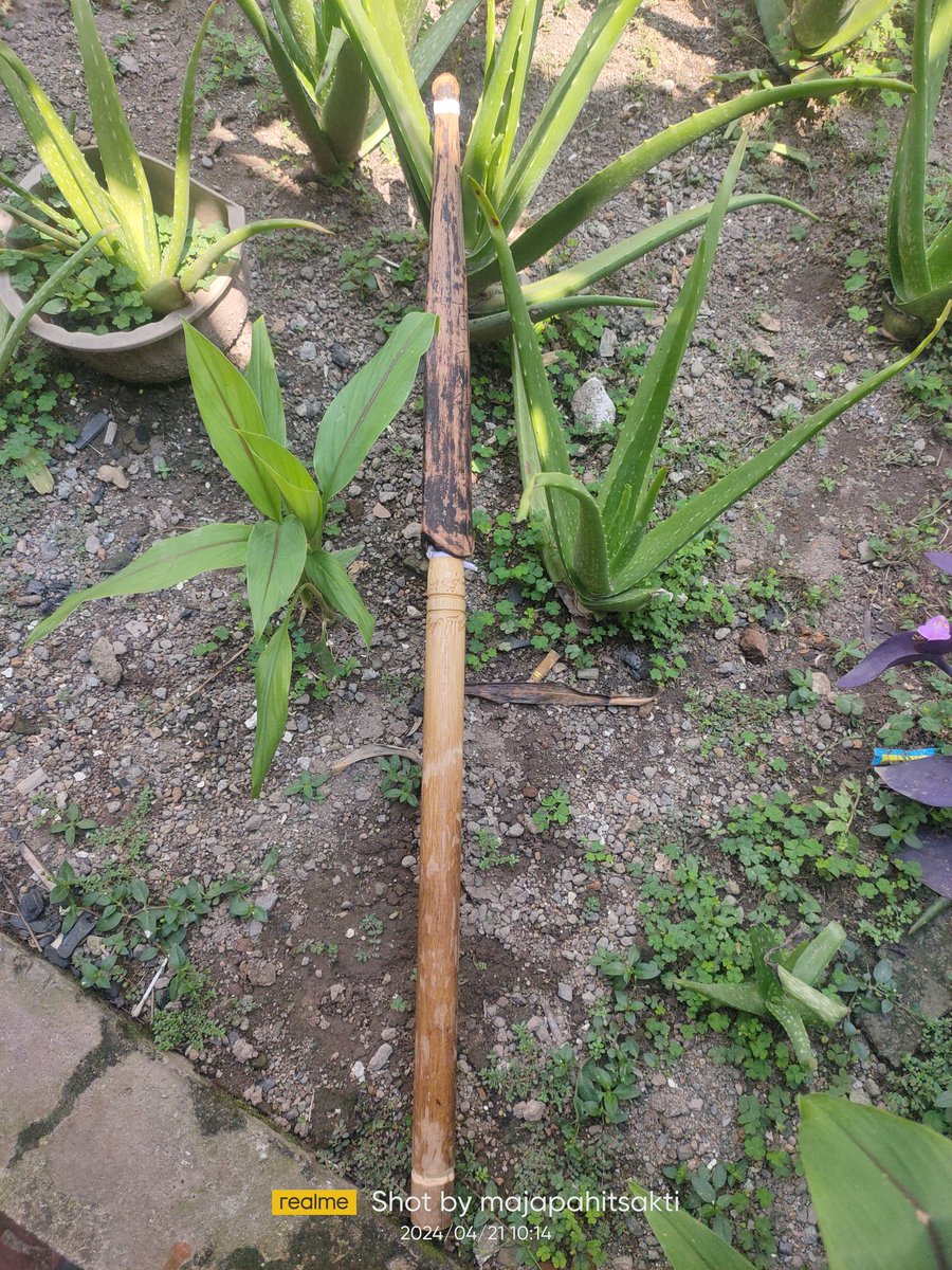banyusucie's tweet photo. Tombak Pusaka Junjung Derajat

Tombak seputih original tuah junjung derajat, sarana / wasilah sareat untuk kewibawaan, derajat tinggi, disegani sesama, di hormati pimpinan maupun bawahan, wasilah masyhur sebagai penopang jabatan

Mahar alih rawat : 875rb

Wa : 0878-7231-6572 https://t.co/e4zOG7bjkG