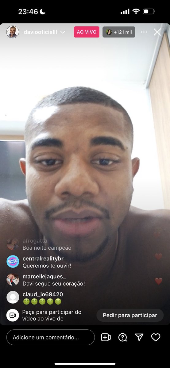 poptime's tweet photo. MEU DEUS! Esse comentário aqui sobre o vídeo do Davi dizendo que “agora só depende da Mani”:

“Não tem o telefone dela n? Não sabe onde é a casa dela n? Ou veio jogar a responsabilidade pra ela publicamente pra manipular a opinião pública? Nasci ontem não, fi!” https://t.co/8bANy3UUOc