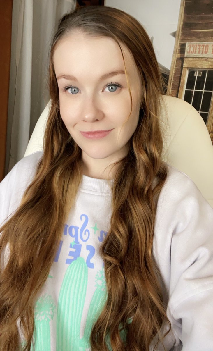 Live! Twitch.tv/emilybloomshow