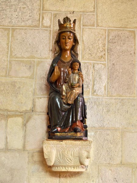 PatrimonioAlava's tweet photo. #Sabando. La iglesia de la #Natividad alberga un Crucificado del siglo XVI y la imagen de la Virgen de #Ocorrialde del XV. #Álava
Foto: Ayto. de Arraia-Maeztu https://t.co/HkELeVqP0G