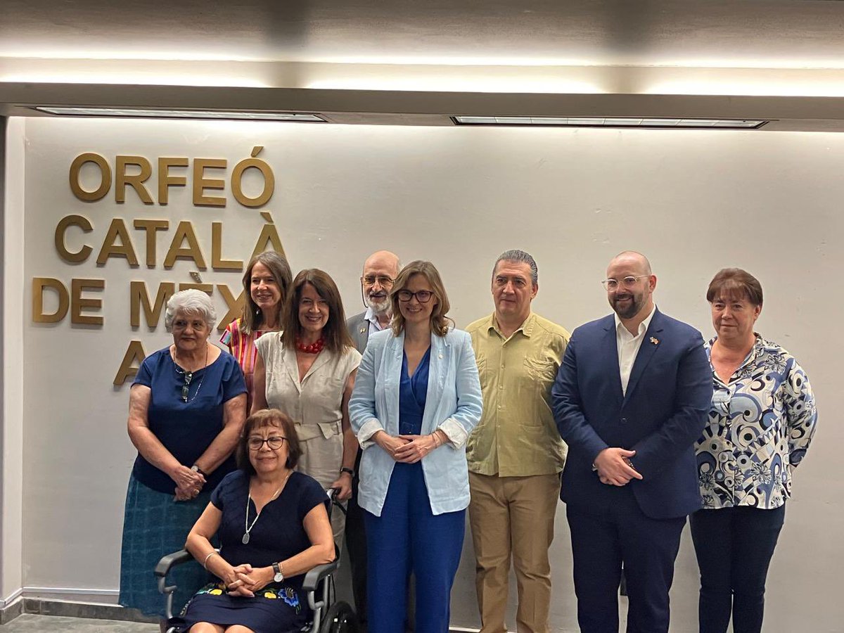 Visita de #MeritxellSerret al Orfeó Català de Mèxic