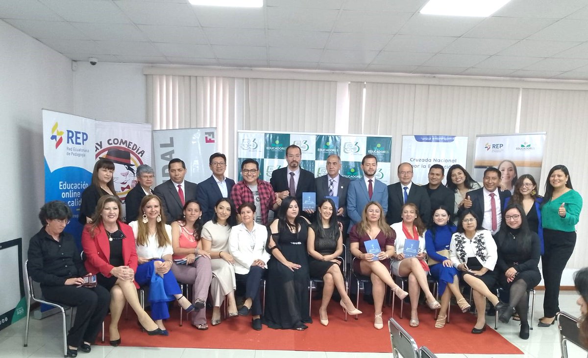 dcaizag's tweet photo. ¡Celebremos juntos el Día del Maestro y el comienzo de una nueva era en la educación del Ecuador! 📚✨
La Asociación de Maestros de Excelencia Educativa (AMEE) movimiento que busca impulsar una transformación en la calidad educativa de nuestro país.
👇
https://t.co/1faBgiUuZk https://t.co/CvRTHAXKMh