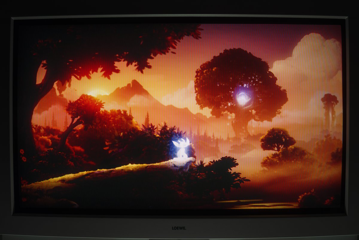 LoeweAconda_CRT's tweet photo. Ori and the will of the wisps on the Nintendo Switch.

Rich colours with moody scenes in this modern platormer; a good fit on the Loewe Planus!

#ori #NintendoSwitch #Loewe #Planus #CRT #vga #pixels #480p #rgb #60hz #loewetv https://t.co/Tr3W9gpqhZ