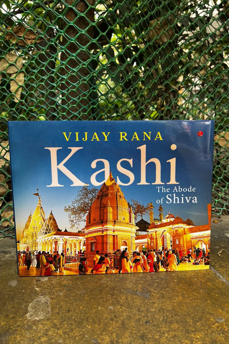 Rupa_Books's tweet photo. Vijay Rana's #Kashi contributes significantly to the vibrant celebration of the spirit of Kashi, enriching its ritual and sacred landscape. Order your copy here: https://t.co/ahaMrtEKJy https://t.co/Ai5C8LdV0n