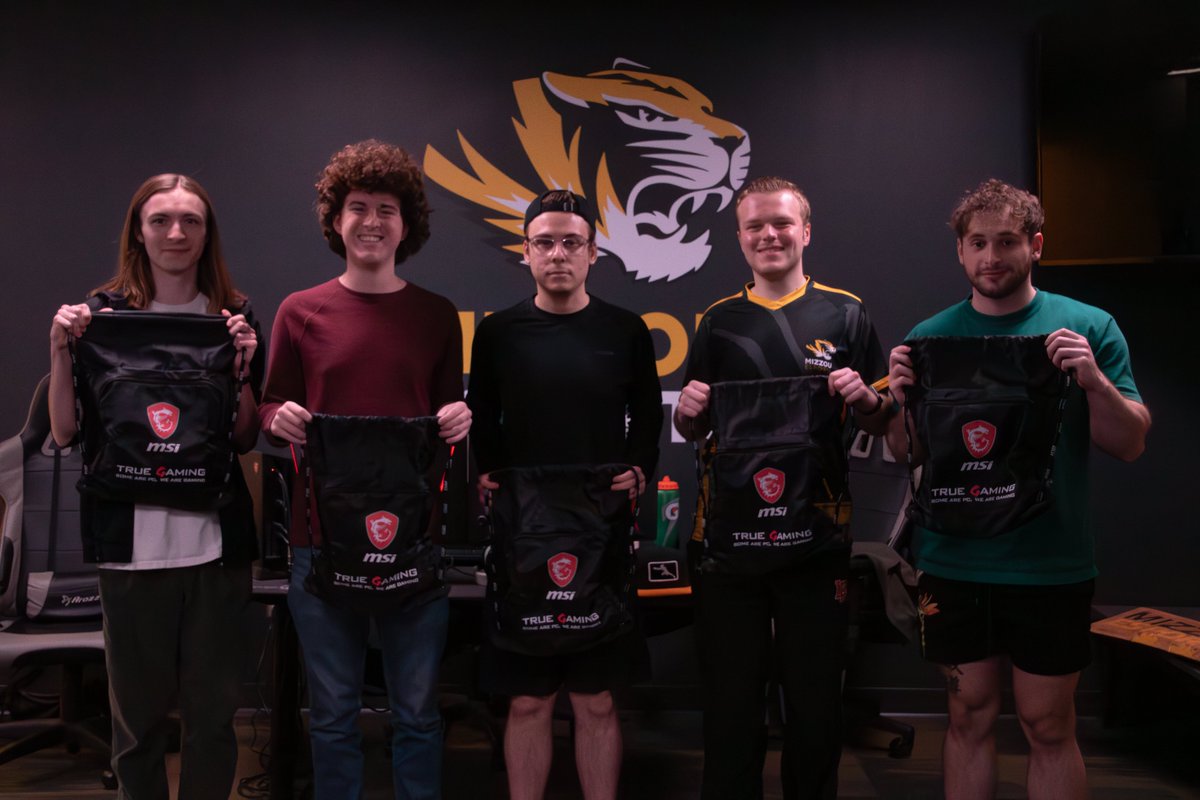 MizzouEsports's tweet photo. Let's hear it for our winners for day 2 of Roster Rumble! 

Team Gambit Overwatch
Team Inferno League of Legends

Congrats to the winners of our raffle as well!  

Thank you all for coming out!
