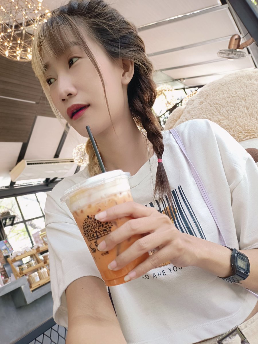Maprang_ig's tweet photo. เปลี่ยนจากกดติดตาม มาติดกาแฟกับเรามั้ย 📸🤍 #เล่นทวิตนี้ #ทวิตอื่นไม่ใช่ 
IG: maprang.ig.22
FB: Maprang  IG

#พนัสนิคม #ชลบุรี https://t.co/i15rCqWhAF