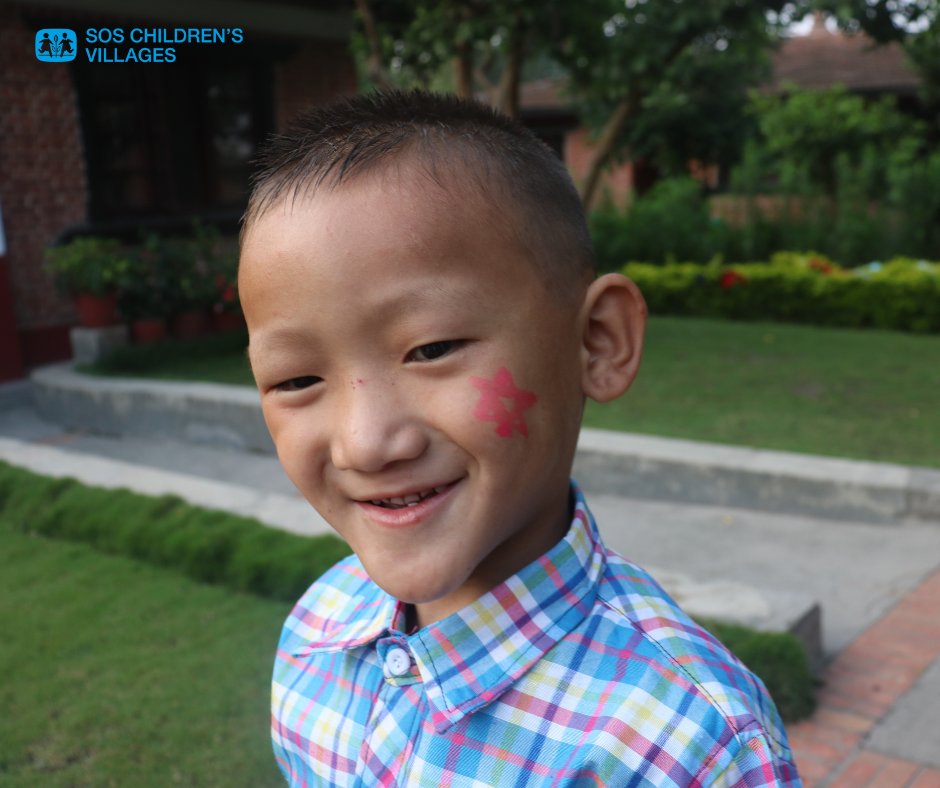 SOSCVsNepal's tweet photo. #throwbacksunday to the joyful New Year celebration at SOS Children's Village Sanothimi! ✨🎉
Our children showcased their talents from beatboxing to dancing, and even tried their hands at some colourful face painting! 💃🩰🎨

📷: Shreesha Tamrakar https://t.co/hCkjFGRPyy