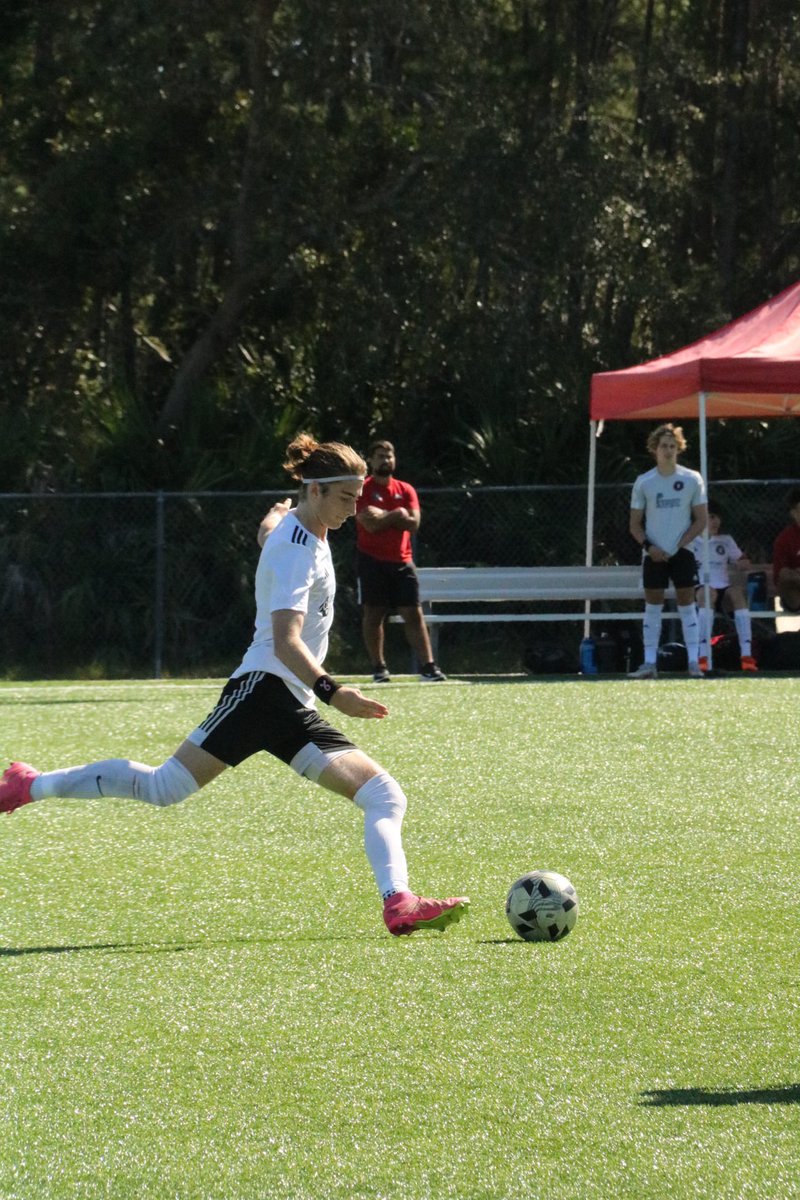 GAME DAY!!
Rematch time 

🆚Clay County 06 White
📍Gamble Rogers Middle School (Turf Field)
⏰12:00 (4/21/24)
Wearing #4 White