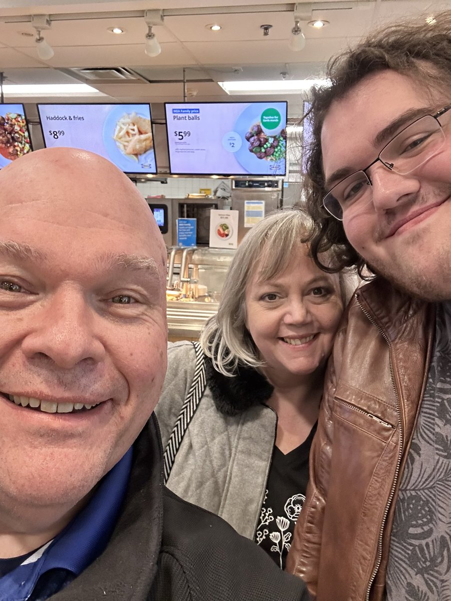 pjcsaszar's tweet photo. He’s done it.  Graduating.  His first place in Toronto.  An upcoming acting job and lots of opportunity.  Living his dream.  Love you GK. https://t.co/hHF7hrj4Cj
