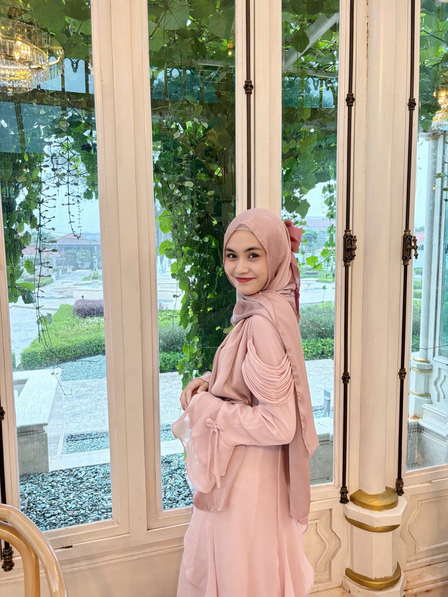 pulvisdoveri's tweet photo. Kita terobsesi menjadi princess😆 https://t.co/MZNhOkbi2A