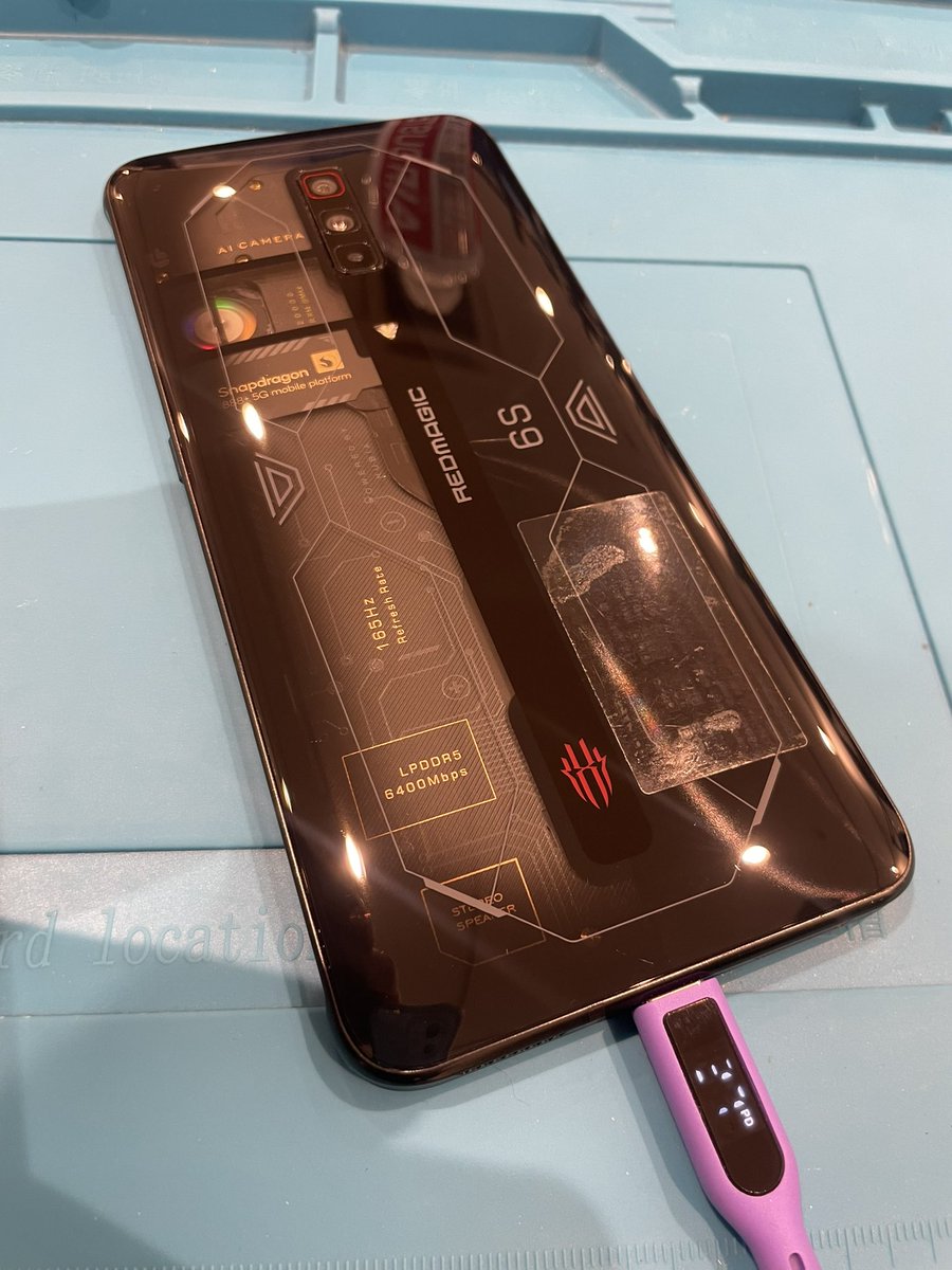 sc_harumiflag's tweet image. REDMAGIC 6s Pro
バッテリー交換♻️
ご依頼ありがとうございます🪫

バッテリーが膨張してましたが
純正品に交換完了🔋

ファン、排気口のホコリは完全除去🧹
遠方のお客様は郵送対応します🚚

#REDMAGIC #REDMAGIC6spro
#バッテリー交換 #東京都 #中央区
#スマートクール #HARUMIFLAG
#晴海