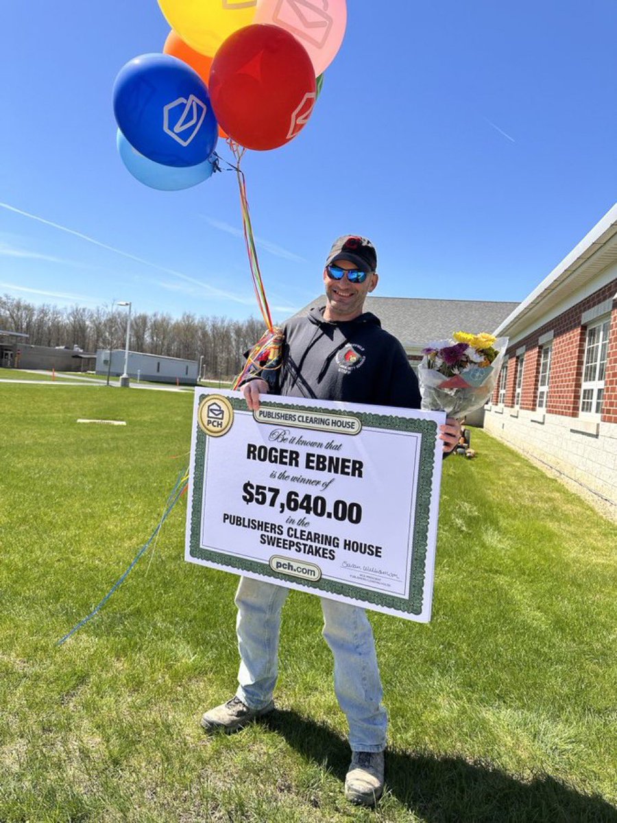 Congratulations to our Ford Ranger® Raptor® #PCHWinner, Roger E. of OH! (Spoiler: He took the $57,640 cash value!)
ESE