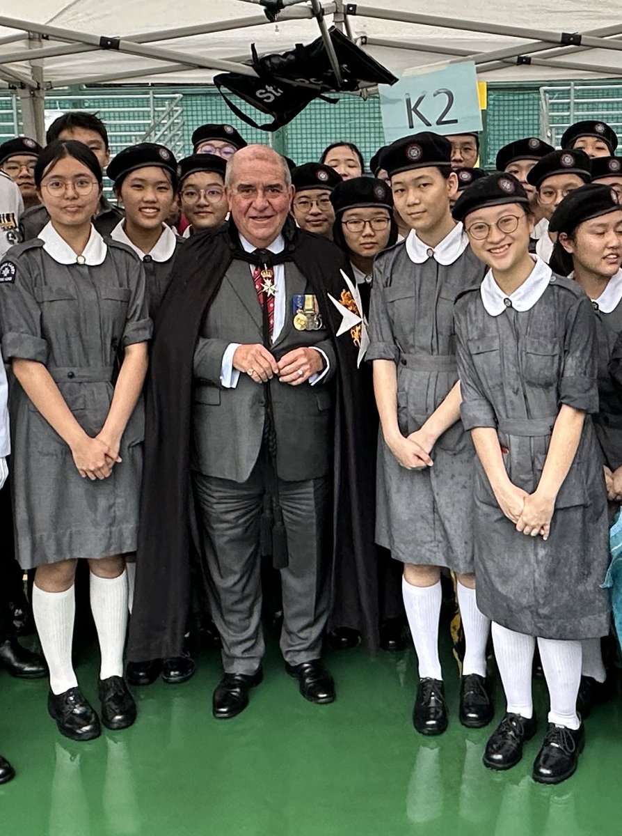 Mark Compton tweet media