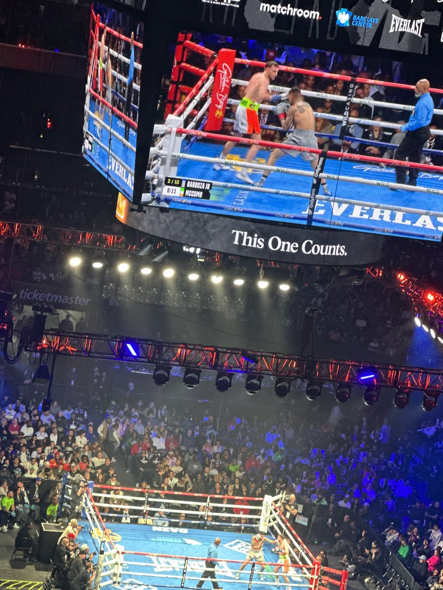 Live and direct 😭