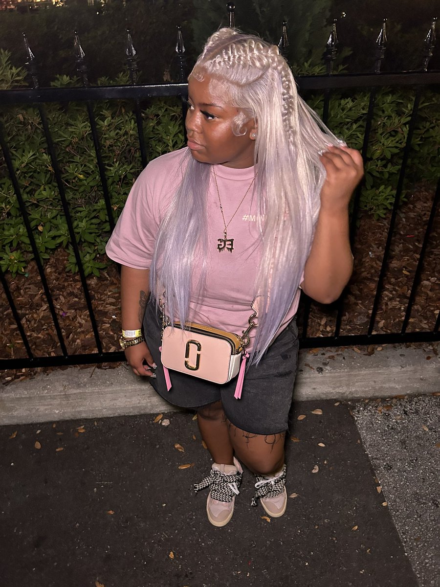 myaaajaeee's tweet photo. My lil b so bad🥱🥰#gradbash2024 https://t.co/nOdHRv2x0X