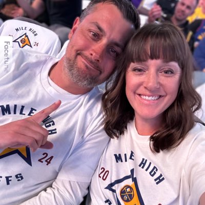 StephC10's tweet photo. Let’s goooo Nuggets! ❤️🏀 @Markckg21 https://t.co/lSAtKMRe6k