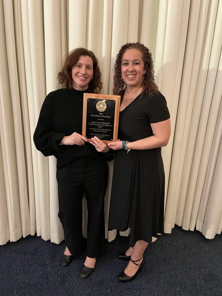 MsMcMurrin's tweet photo. We are excited to announce that our CPDA Magnet was named a Top School of Excellence by Magnet Schools of America.  This prestigious award is given to only a few high schools each year.  We are proud of our hard-working teachers, staff, and students!!! htt https://t.co/Z4X4rfbspc