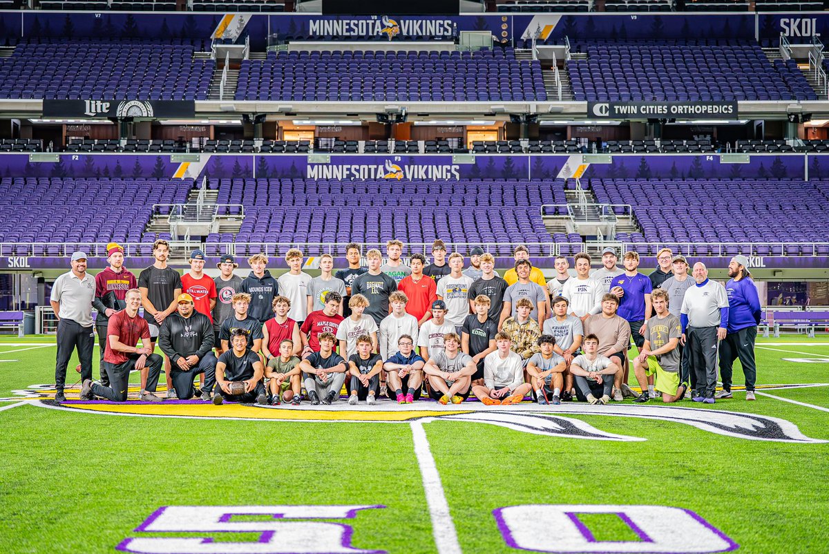 SpecialTeamsFB's tweet photo. What a fun and great opportunity to run a kicking and snapping camp at @usbankstadium!  Incredible competition and just awesome to get so many of our trainees all together for an experience of a lifetime, to have fun and compete! #STFAsquad https://t.co/McZrraR2Cw
