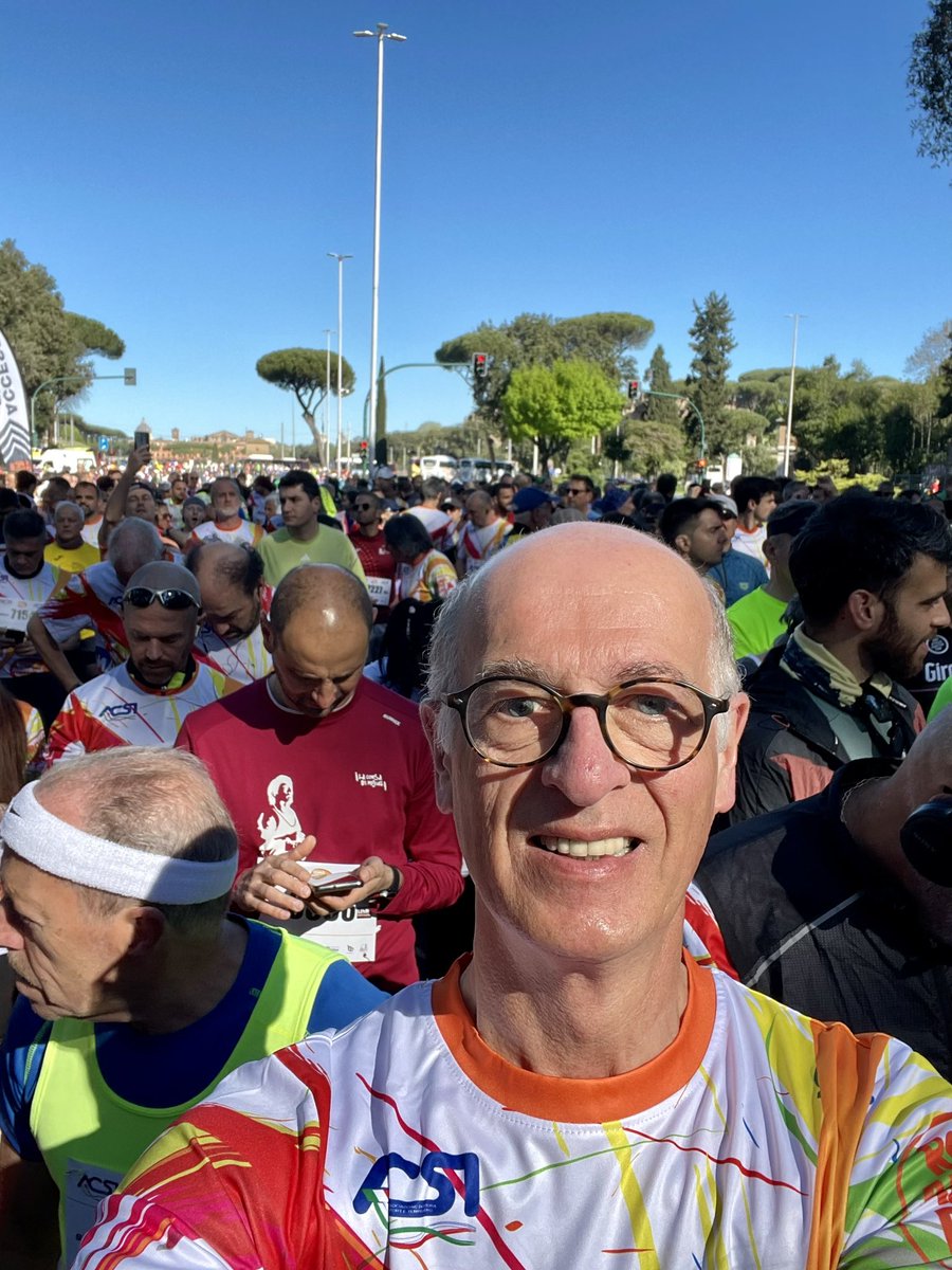 PEDeBauw's tweet photo. Pronto per la partenza…
@appia_run #AppiaRun #Roma https://t.co/bJhzBp536x