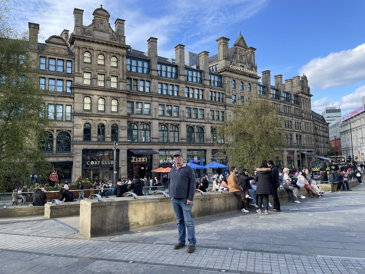 ninaparmenter's tweet photo. Manchester! In the sunshine! Our Rick Astley tickets at Co-op Live were cancelled (grr) so there was a change of plan. Saw the BBC Philharmonic at the Bridgewater Hall and they were awesome. https://t.co/isiM5DpnaZ
