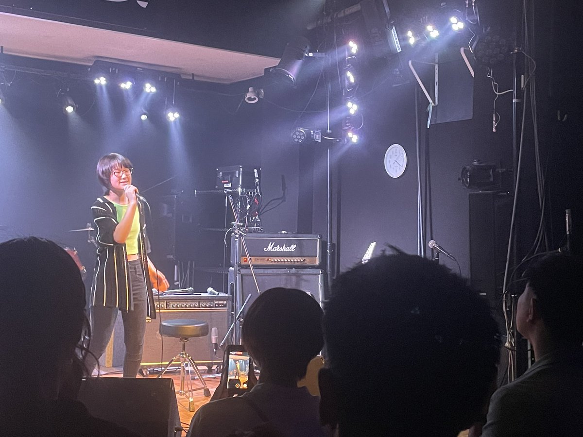 INBrecord's tweet image. 最後は彩良ちゃん！If I aint got youの洋楽ナンバーとタマシイレボリューションを熱唱してくれていますが圧倒的な声量と歌唱力🎤🔥
フロアも大盛り上がりです😍😍