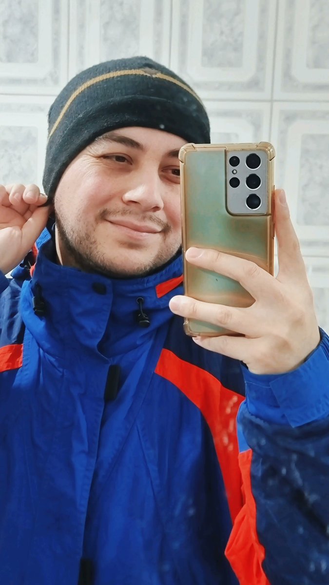 RARIASxD's tweet photo. Se viene el frío ☃️💤 https://t.co/UBAIXM05tf