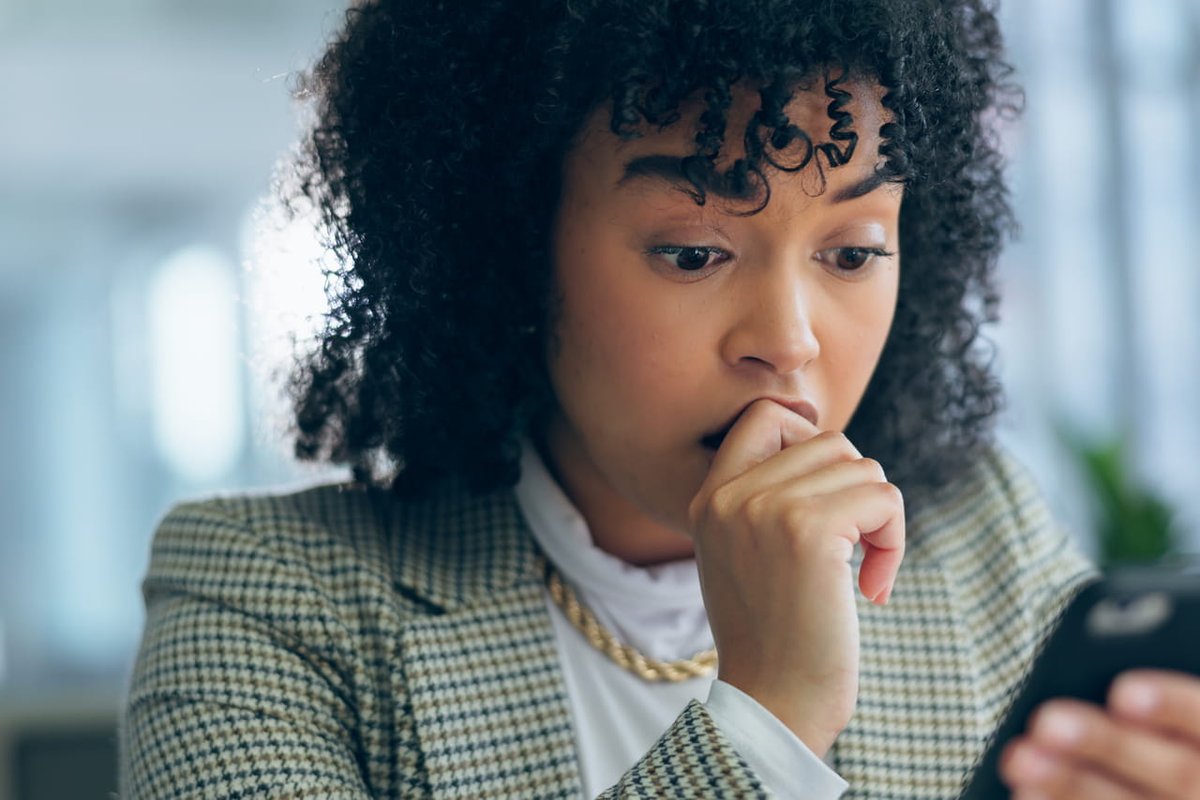 BasseCourFr's tweet image. &quot;Les cybercriminels ciblent les géants du e-commerce comme Amazon pour voler vos données bancaires. Protégez-vous avec des méthodes de paiement sécurisées! #CyberSecurity #AmazonHack&quot;