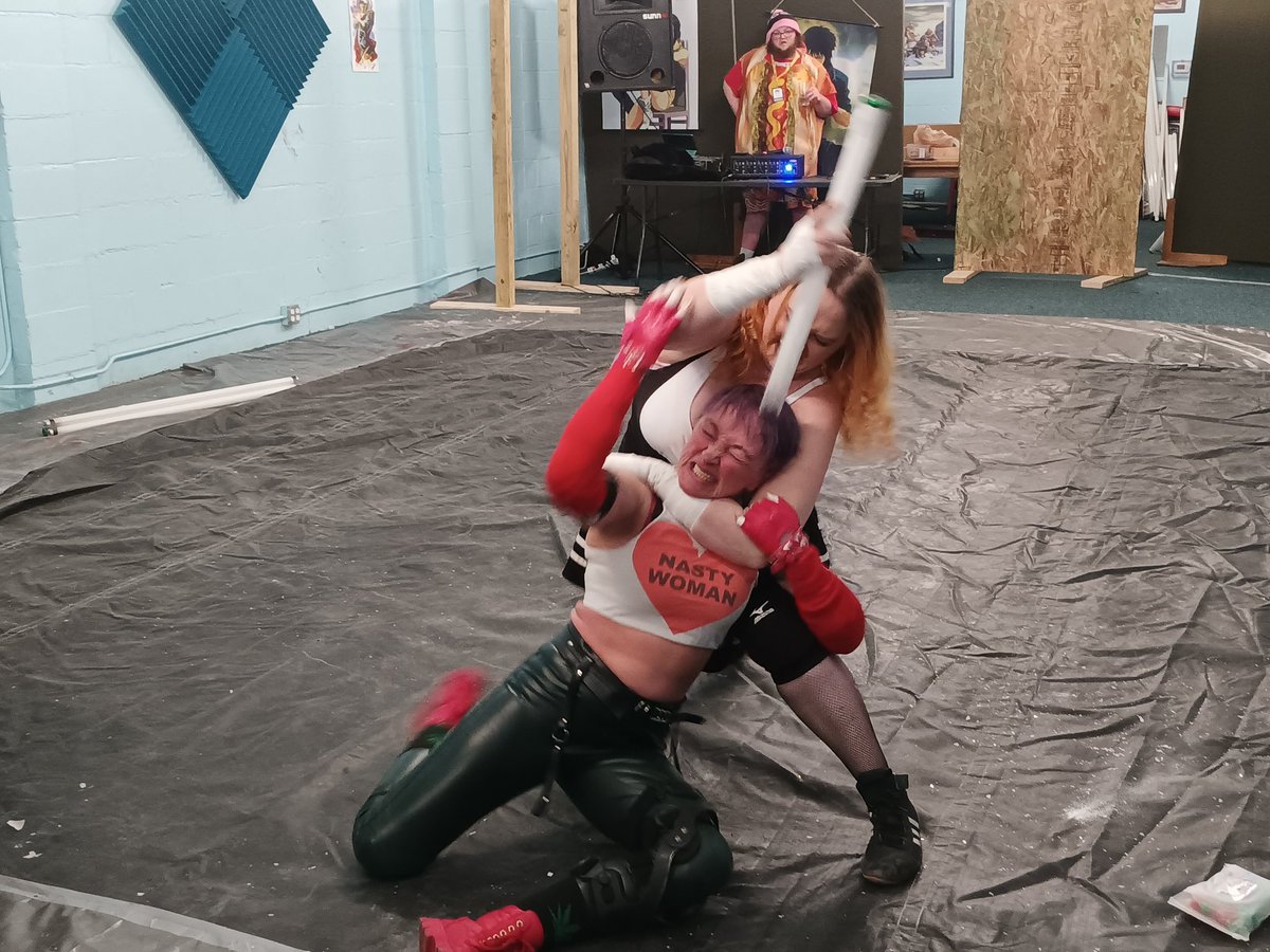 SavageHippie🇲🇳🇨🇩 tweet media