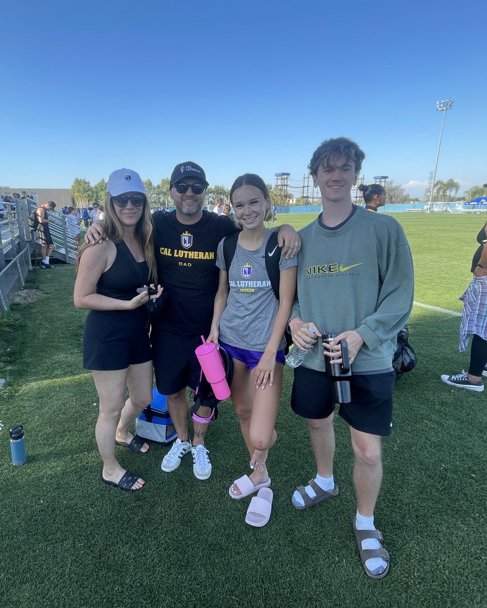 robcardenas_'s tweet photo. Road trip to watch our girl’s 1st game with her new team
#CalLu💜💛
@CLUwSoccer https://t.co/2KQtDSzbjh