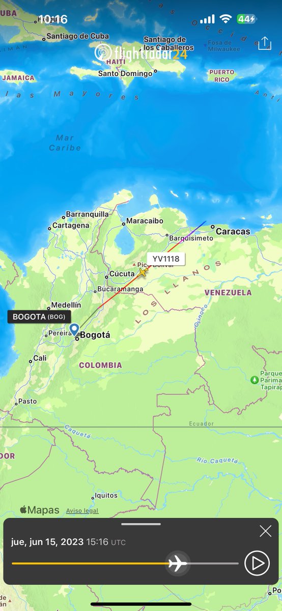 BCN_Plus's tweet photo. Ahora, volvamos a los aviones sancionados de Venezuela, que visitan a Colombia.

Petro en Alemania.

El 15 de junio del 2023 Petro se encontraba en Alemania y ¡oh sorpresa! ese mismo día el avión #YV1118 vuela hacia a Colombia. 

A las 14:39 cuando Petro se encontraba rumbo a Alemania, el avión #YV1118 se encontraba rumbo a Colombia. A las 16:02 aterriza en Bogotá. El mismo 15 de junio, a las 17:22, 1 hora y 20 minutos después, despega de Bogotá rumbo a Venezuela.

¿Qué hacía un avión de Venezuela en Colombia? Y ¿por qué estuvo solo por una hora?