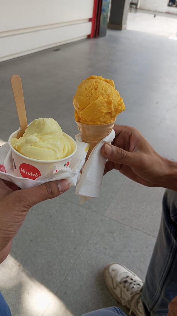 "Some people go to priests; others to poetry; I to my friends." — Virginia Woolf

Thank you 😊