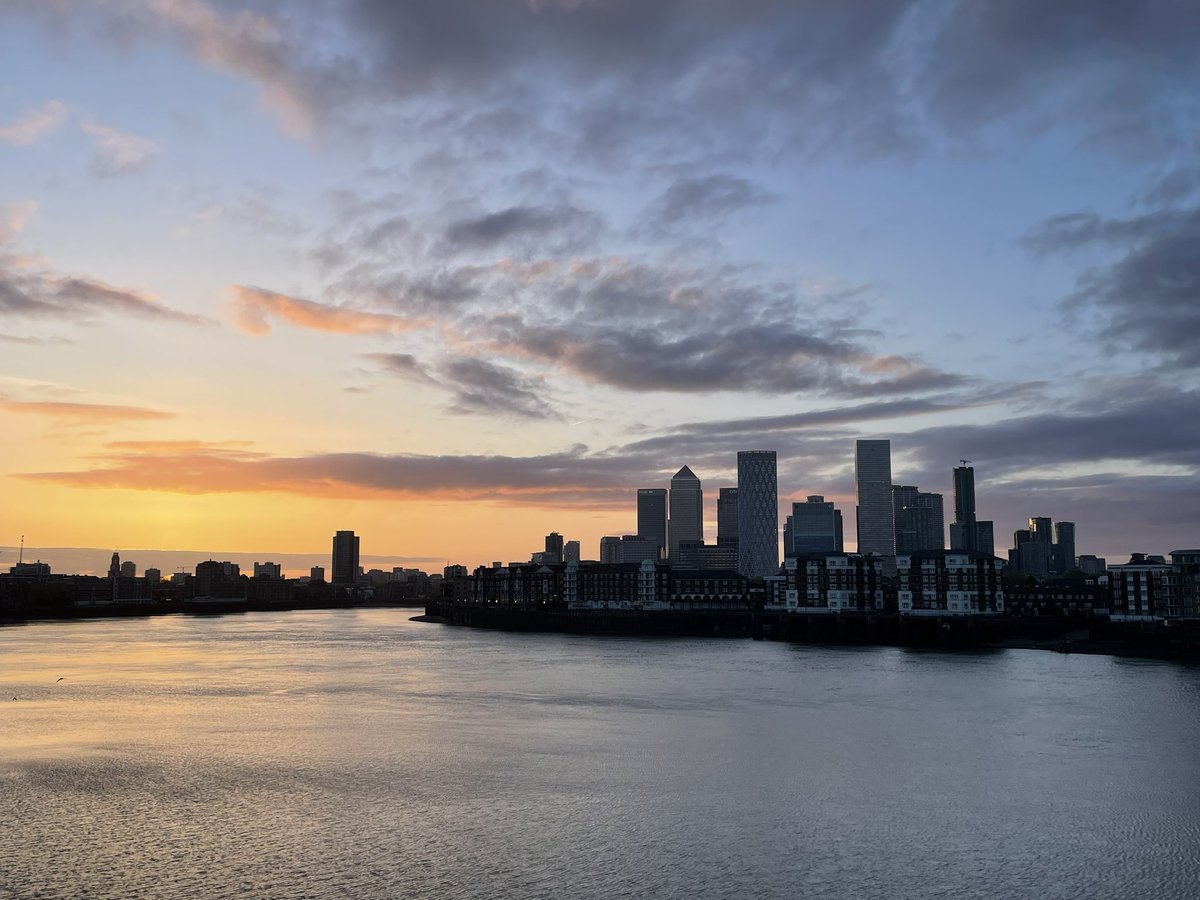 Neil Bezodis tweet media