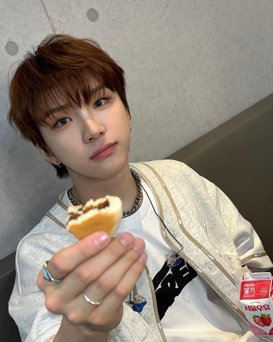 Woonhak tweet media