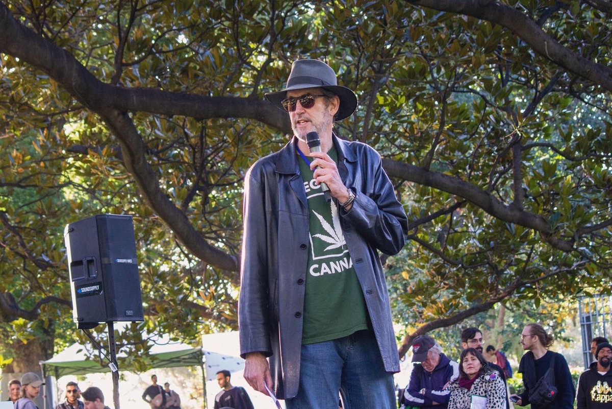 Thanks to everyone who came down to #420Melbourne yesterday, despite the huge police presence.

We connected, celebrated and left the park cleaner than we found it.

Once again, we showed that prohibition is harming good people. #LegaliseIt