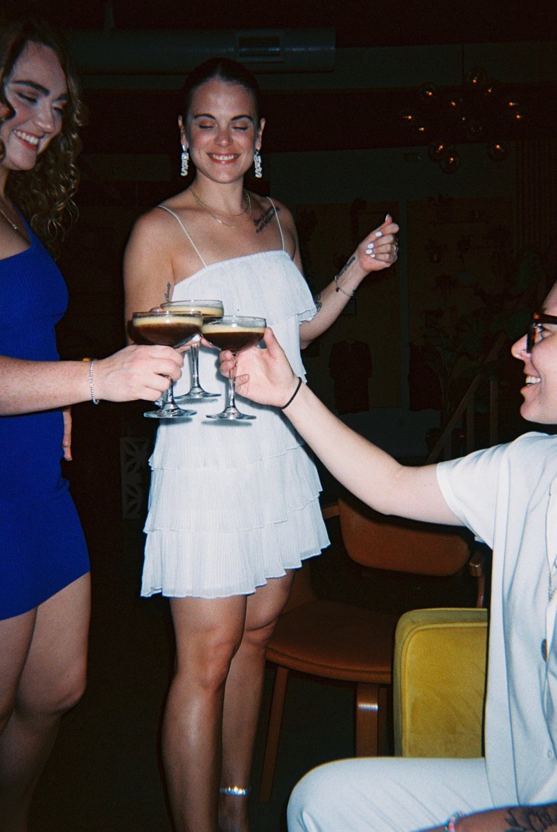 kelxlynn's tweet photo. espresso martinis >>>>> https://t.co/fx6q3lkqif